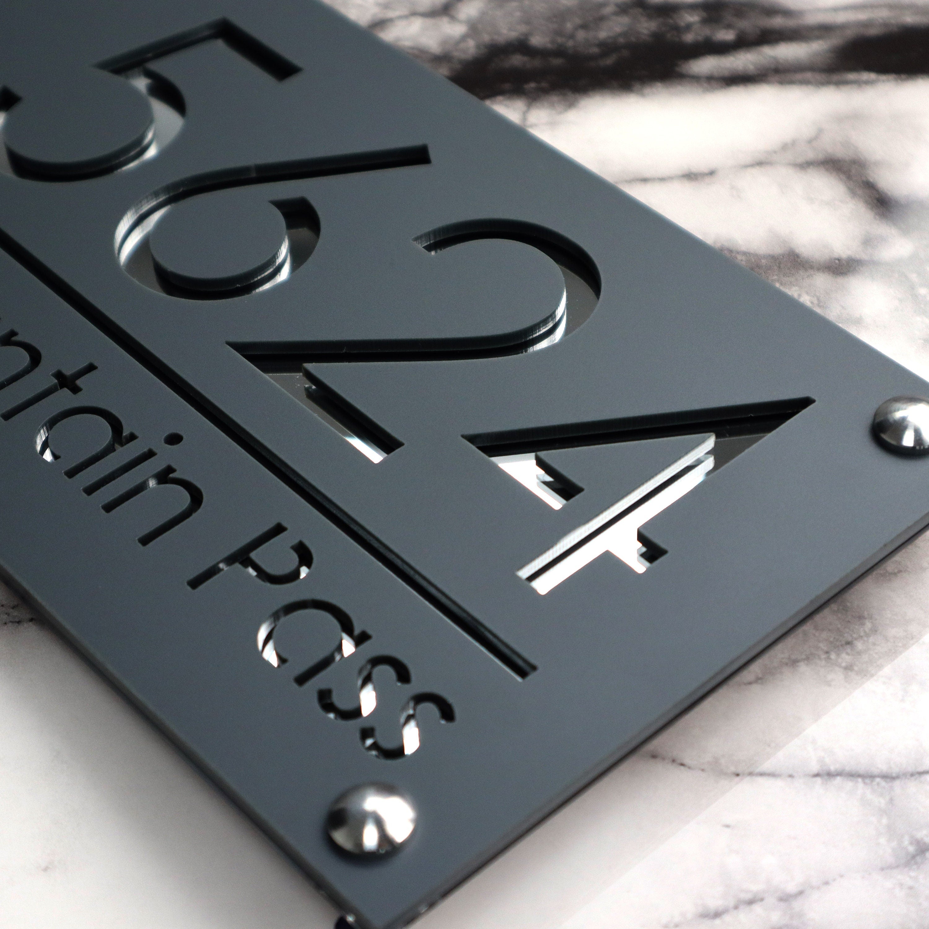 Valent | Metal Ev Tabela