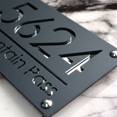 Valent | Metal Ev Tabela